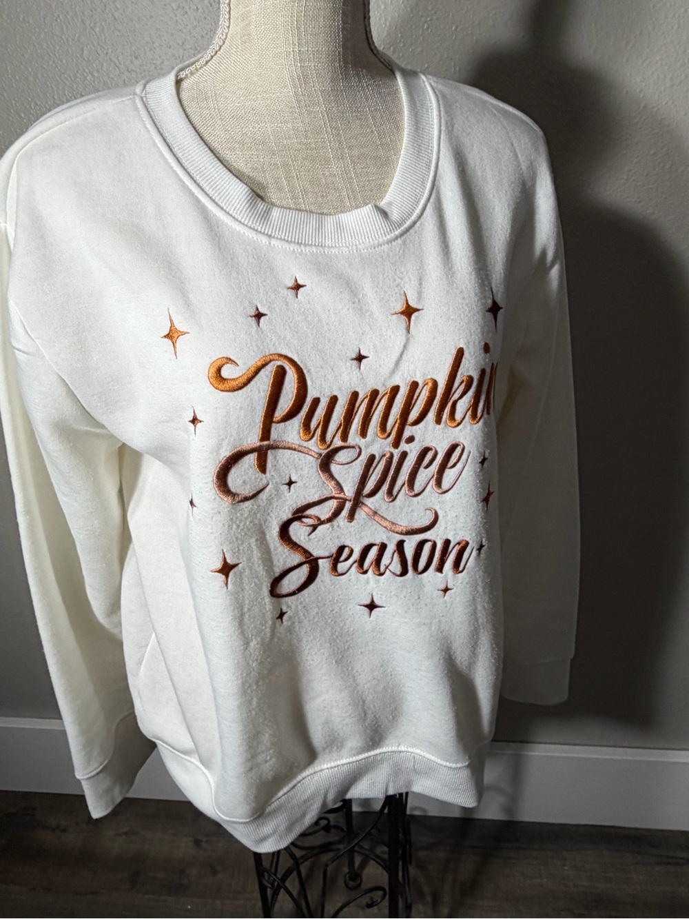 Source Unknown White Sweatshirt with Copper Script